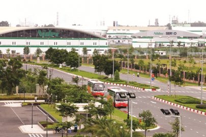 Cung cấp khí CO2, O2, N2, Argon, đá khô, CO2 rắn, Sf6, CF4, Heli, NH3, C2H4,C2H6, R23, R744,C2H2,C3H6,C3H8,CH4,CH3OH, CO, CH4 và các khí cắt laser P61, P66,P83,P41, van điều áp, bồn chứa khí CO2/N2/Ar/O2/N2 và Bơm nạp chai O2/n2/argon/co2, dàn hóa hơi 